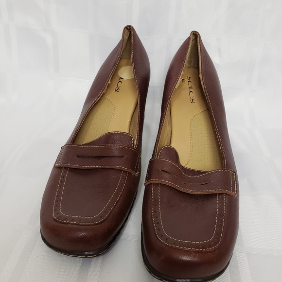 Solos Women's Wedge Dress Shoe - Picture 4 of 10